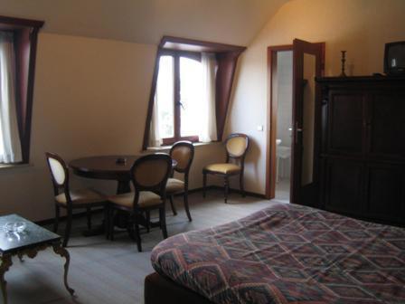 Hotel Asian Empire Kuurne Cameră foto